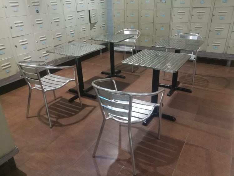 Aluminium canteen chairs