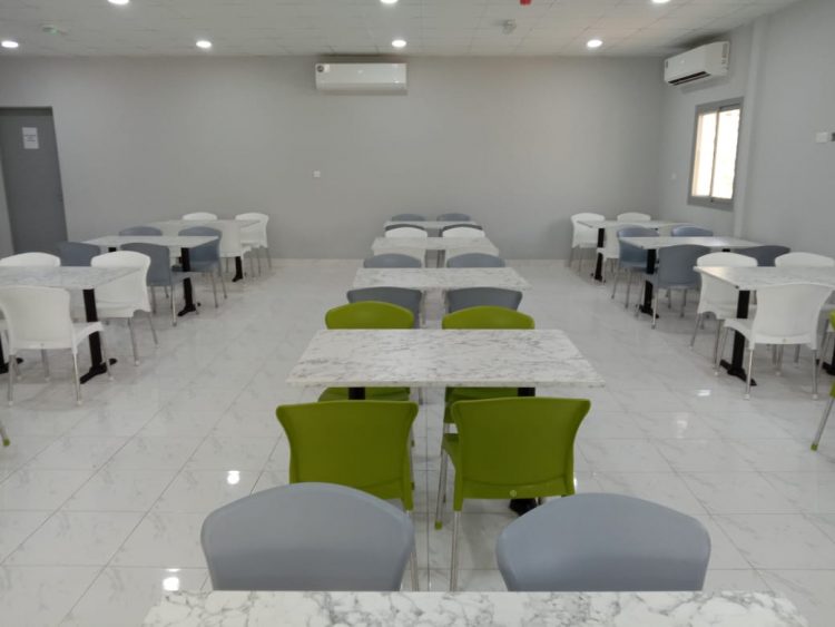 plastic chairs for staff canteens