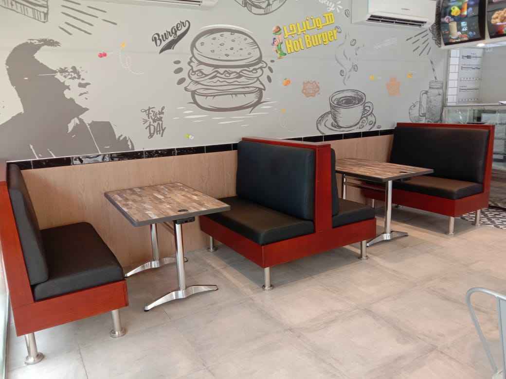 restaurant tables and chairs for Hot Burger