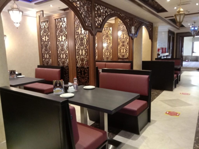booth seating for Noor al mandi restaurant