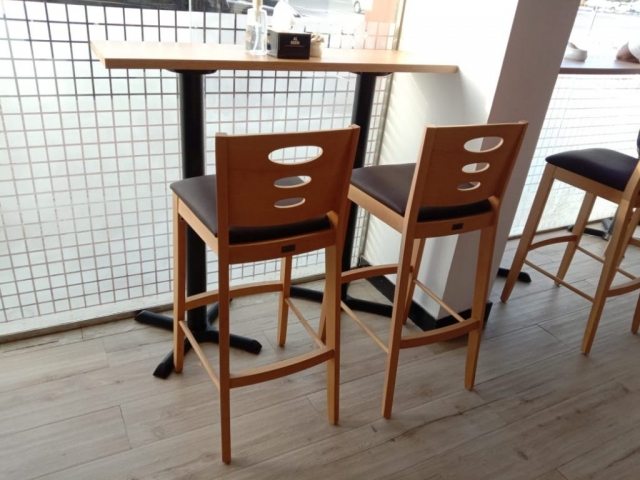 Bar chairs for coffee shop