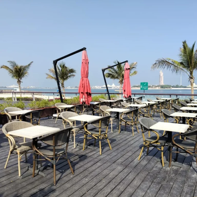 outdoor hospitality furniture
