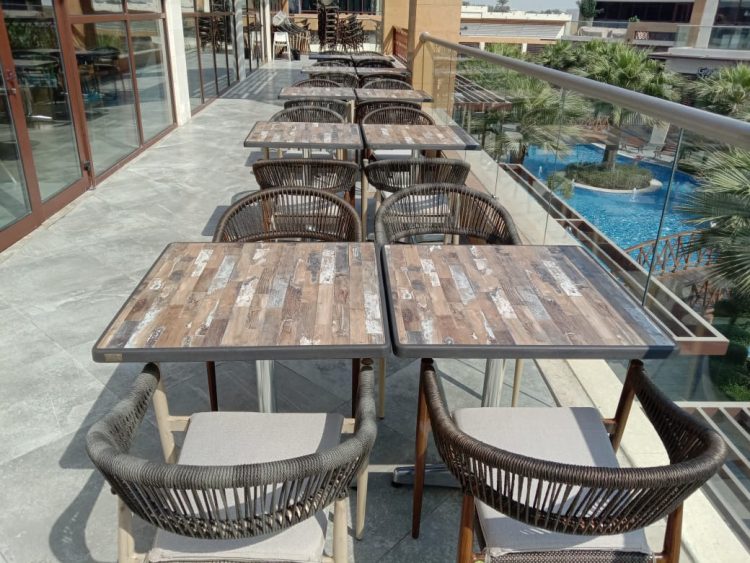 outdoor chairs UAE