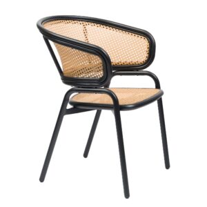 outdoor restaurant chairs