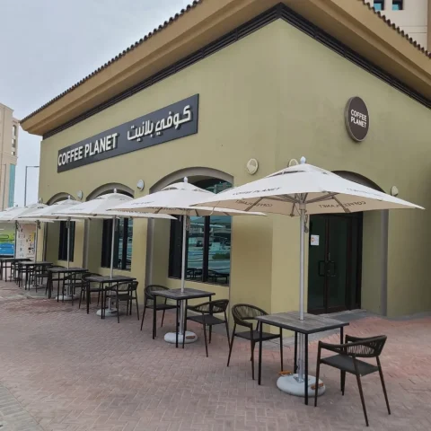 outdoor furniture installation at coffee planet