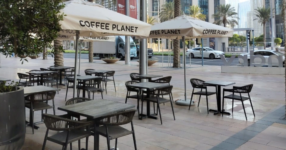 Outdoor Dining Umbrella